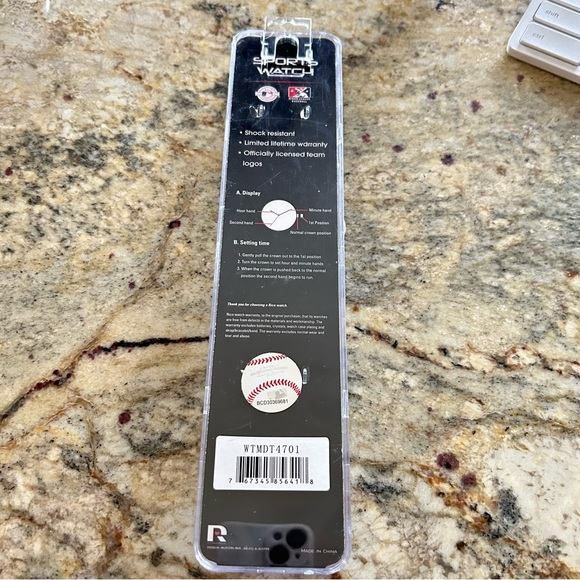 Men’s Yankee watch - Picture 3 of 3